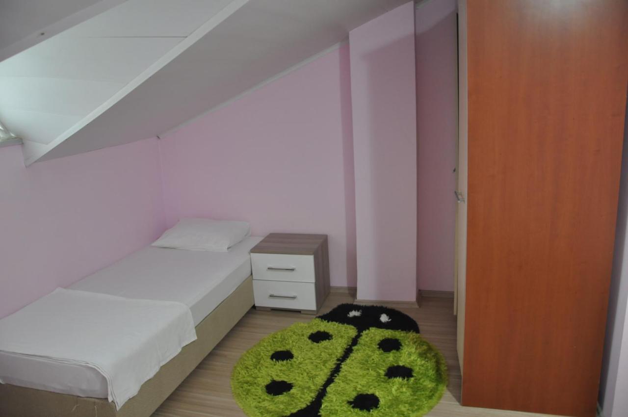 Balci Apartment เอเจลบัท ภายนอก รูปภาพ